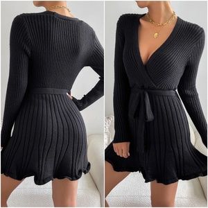 Derry Plunging U Neck Sweater